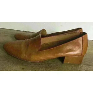 Mansur Gavriel Womens Size 38.5 Brown Leather Pumps